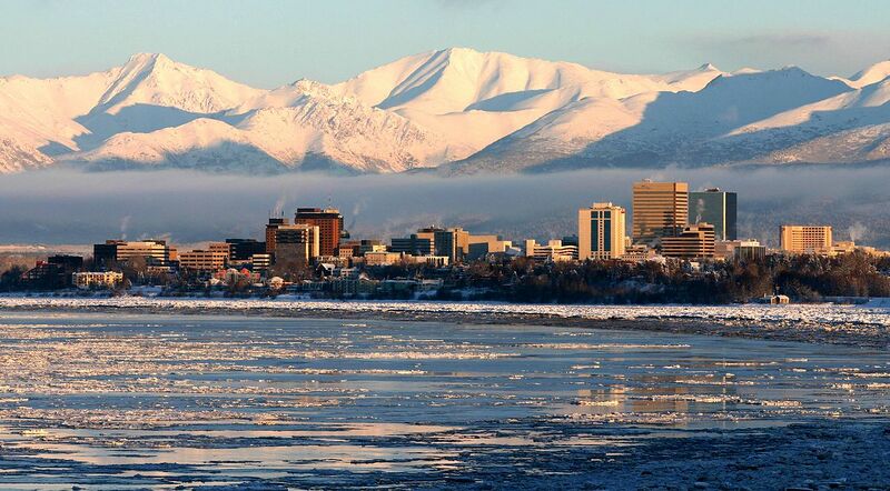 Файл:1280px-Anchorage from Earthquake Park.jpg