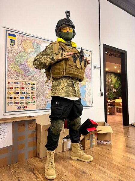 Файл:Івангай-спиздив-еквіп.jpg