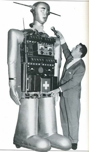 Файл:Retro robot 4.jpg