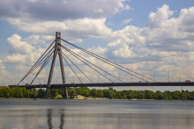 Файл:2560px-Північний міст 01.jpg