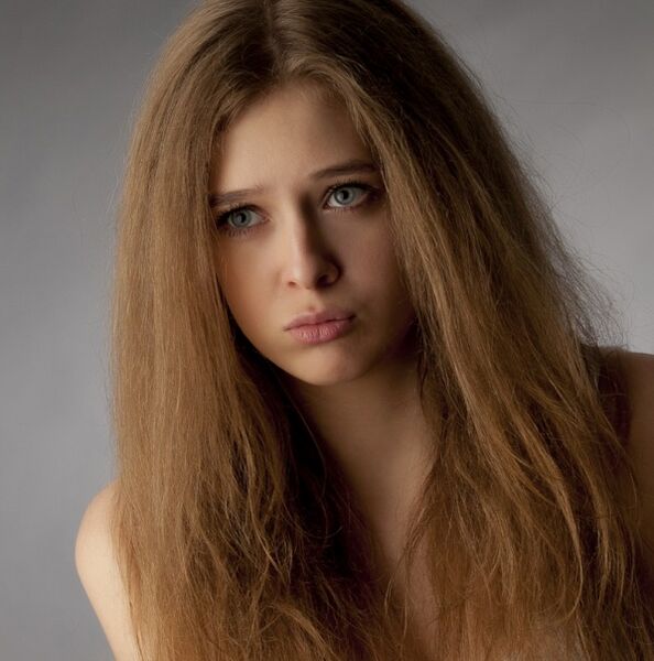 Файл:Erzan girl.jpg