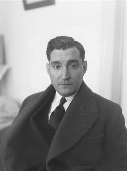Файл:Salazar 1.jpg