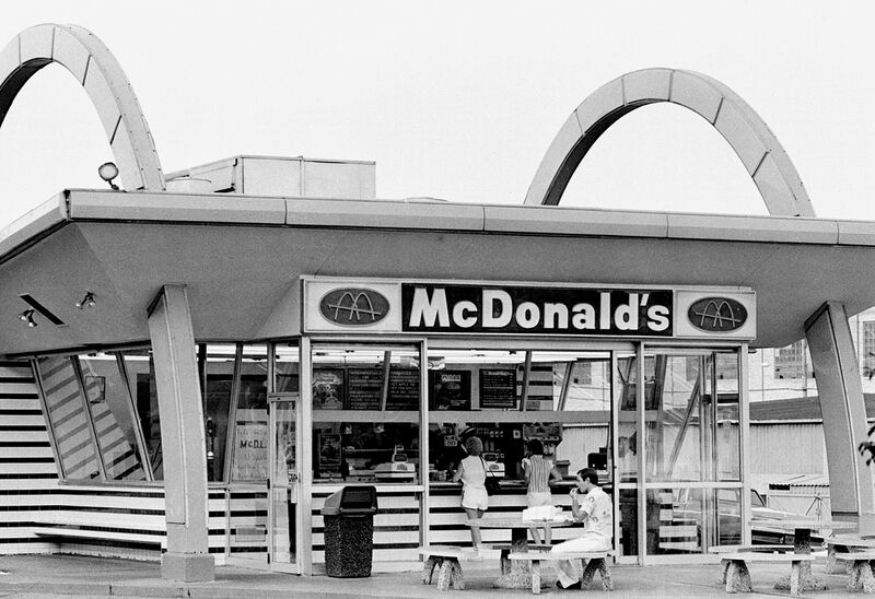 Файл:Firstmac.jpg